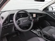 Kia Niro EV DynamicLine 64.8 kWh | Trekhaak | Camera | Clima | Cruise adapt. | Navi | 17' LM | Keyless | Apple Carplay/Android Auto |