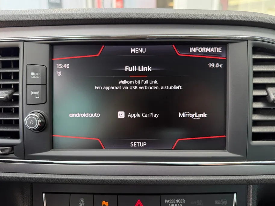 SEAT Leon ST 1.0 EcoTSI Style | Cruise control | Navigatie |