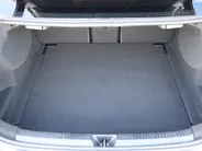 Mercedes-Benz A-Klasse 180 Star Edition Luxury Line l Trekhaak l Achteruitrij camera l Stoelverwarming l Ambiente lichtpakket