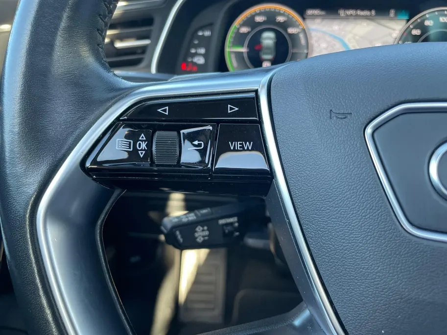 Audi A6 Limousine 50 TFSI e quattro Business edition *Automaat*Navi+360Camera*Schuif/kanteldak*Climate Control*Stoelverwarming/ventilatie*Elekt. Achterklep*Memory stoelen*Nette auto!