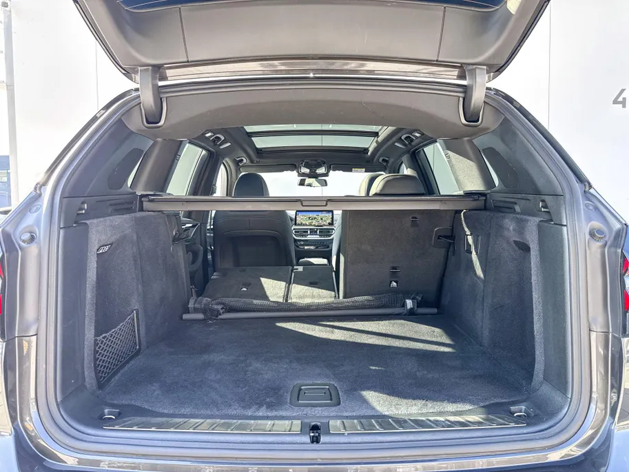 BMW iX3 High Executive