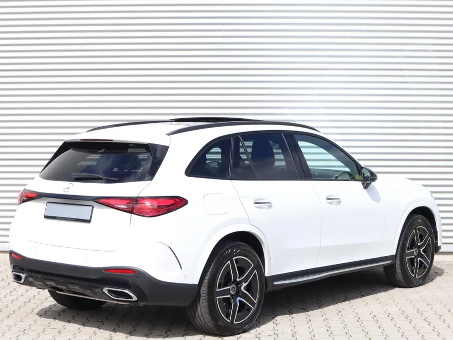 Mercedes-Benz GLC 300e 4MATIC Business Solution AMG Voordeel € 8.273 Voorraadactie!!
