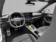 CUPRA Formentor 1.4 245pk DSG e-Hybrid VZ Performance · Panoramadak · Camera · Trekhaak · Apple/Android Car Play · Navigatie · Stoelverwarming · 19'' Inch ·