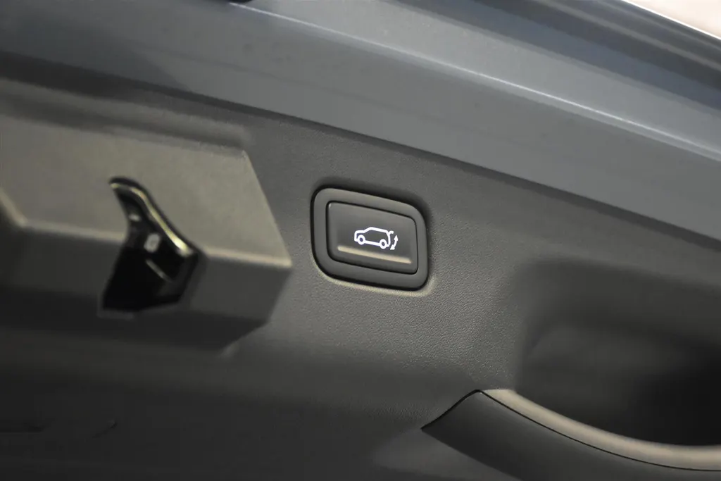 Kia EV3 58,3 kWh 204pk Plus Advanced