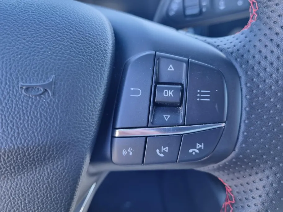 Ford Focus Wagon 1.0 EcoBoost Hybrid ST Line `NAVIGATIE GROOTSCHERM.