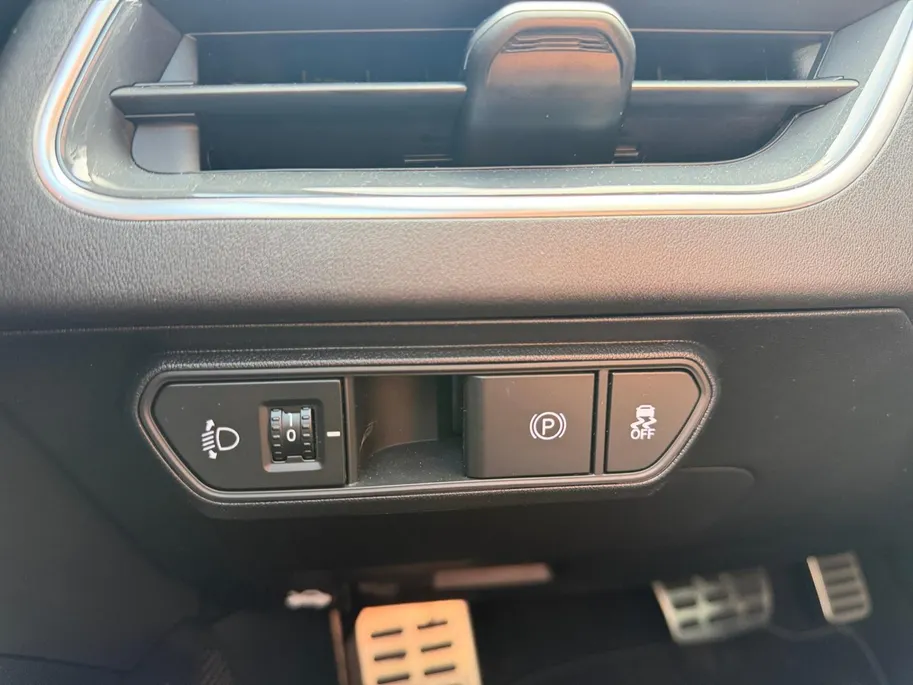 Kia K4 Sportswagon 1.0 T-GDi MHEV GT-Line Launch Edition Nieuw model | Schuifdak | Stoel + stuurverwarming | Climate control | ACC |