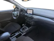 Ford Focus Wagon 1.0 EcoBoost Hybrid Titanium | 1e Eigenaar | Dealer onderhouden | Navigatie | Cruise Control | Android Auto/ Apple Carplay | Climate Control | Keyless | 12 maanden garantie!