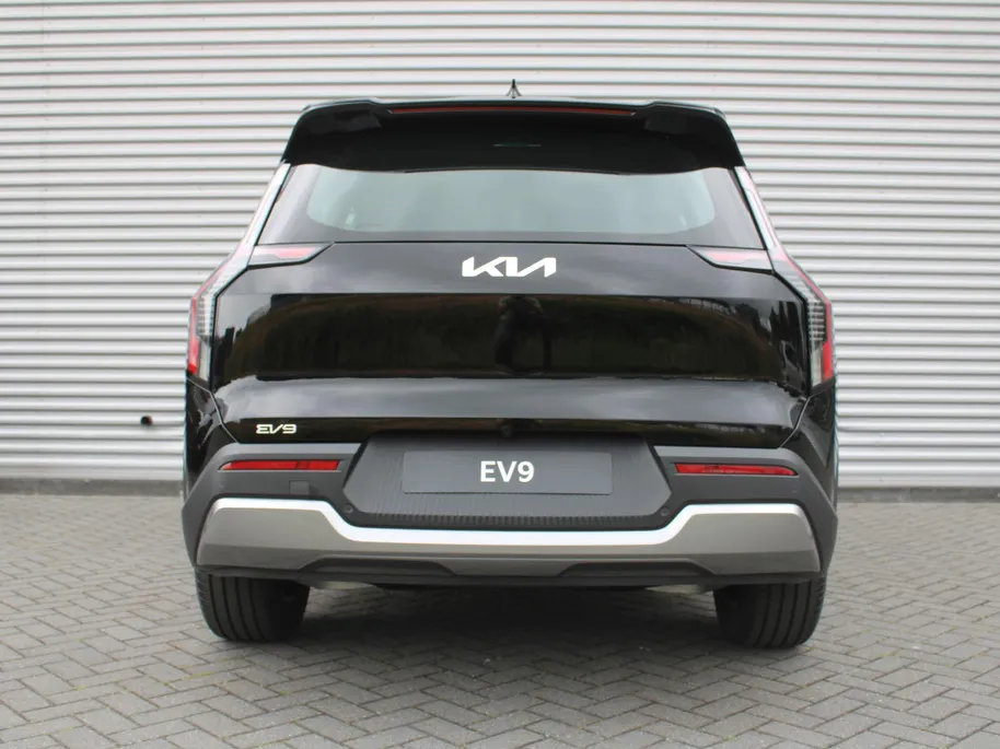 Kia EV9 First Edition 76.1 kWh | Nieuw | Direct leverbaar | Actieradius tot 443 km (WLTP) | Tot € 2.000 inruilvoordeel bij aanschaf |