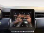 Renault Clio 1.0 TCe Zen | Navigatie | Bluetooth | Airco | Cruise Control | Apple Carplay & Android Auto | 12 Maanden BOVAG Garantie
