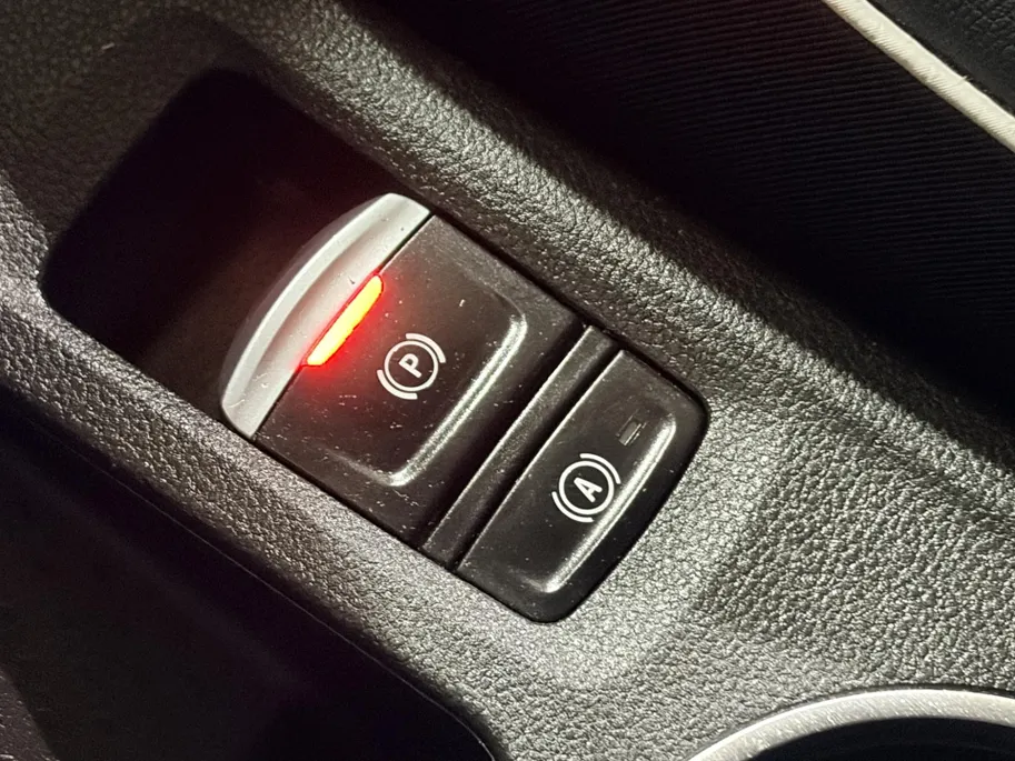 Renault Captur 145PK E-Tech Full Hybrid Techno Automaat | 1e eigenaar | 360 Camera | Adaptive Cruise Control | Apple CarPlay/Android Auto | Licht & Regen Sensor | Full LED | Lichtmetalen Velgen |