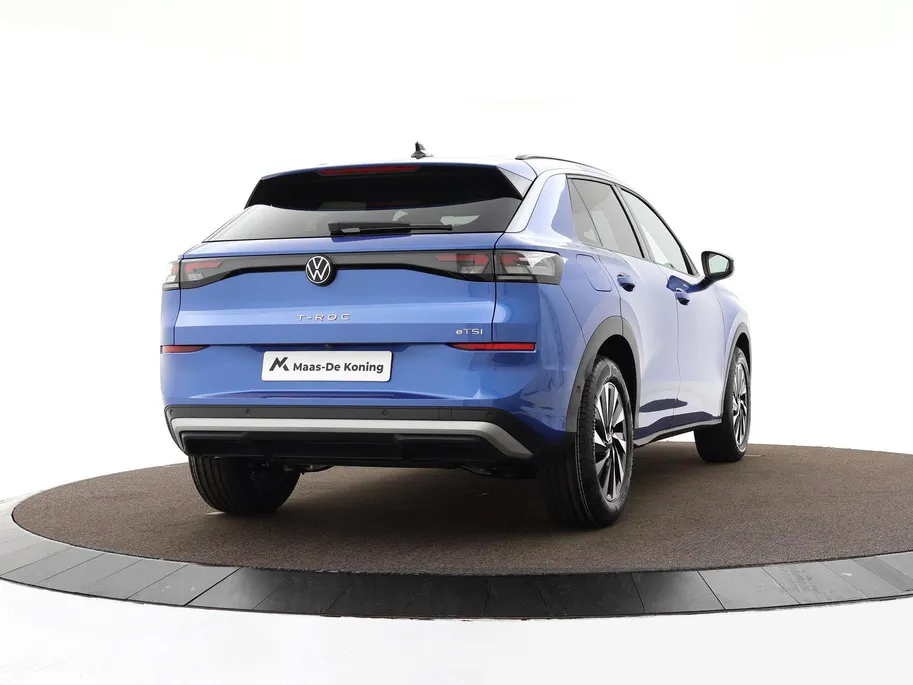 Volkswagen T-Roc Life First Edition 1.5 eTSI 116 PK 7 versn. DSG · Comfort pakket · Achteruitrijcamera ·
