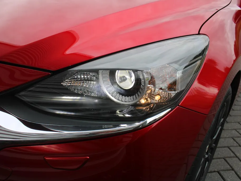 Mazda 2 1.5 Skyactiv-G Sportive | Camera | Apple Carplay/Android Auto | LED | Cruise | 16' LM | Airco | Dealeronderhouden | Weing km! |