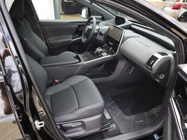 Toyota bZ4X Premium 71 kWh 20 inch/Stoelventilatie
