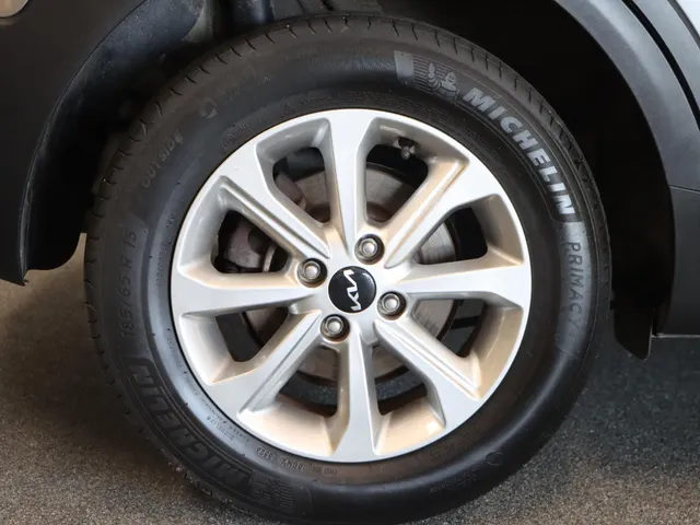 Kia Stonic 1.0 T-GDi MHEV DynamicLine