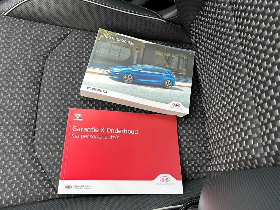 Kia Ceed Sportswagon 1.0 T-GDi DynamicPlusLine | Apple Carplay / Android Auto | Navigatiesyteem | Parkeersensoren + Camera Achter | Licht + Regensensor | Stoel + Stuurverwarming | Cruise Control | Climate Control | Rijstrooksensor + Correctie |