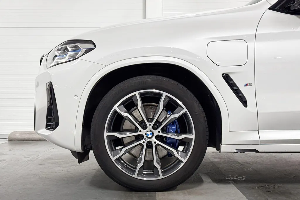 BMW X3 xDrive30e High Executive
