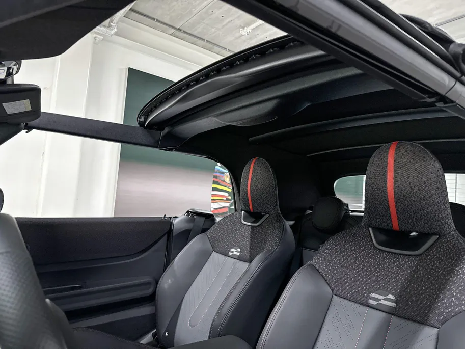 MINI Cooper Cabrio C John Cooper Works