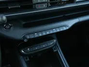 Jeep Avenger 1.2 e-Hybrid Black Edition | Winter | Navi | Carplay