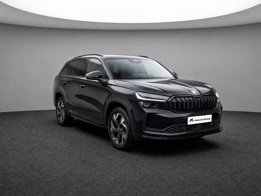 Škoda Kodiaq 1.5 TSI 204pk DSG PHEV Sportline Business · Wegklapbare Trekhaak · 360 Camera · Canton Audio · Apple/Android Car Play · 19'' Inch · Garantie t/m 09-03-2030 of 100.000km