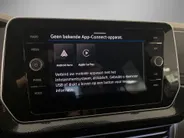 Volkswagen T-Cross 1.5 TSI 150pk DSG R-Line · Trekhaak · Apple/Android Car Play  Camera · Navigatie · Stoelverwarming · P-Sensoren · 17'' Inch · Garantie t/m 26-10-2027