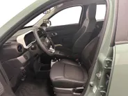 Dacia Spring Extreme 65 26.8 kWh AUTOMAAT CAMERA APPLE CARPLAY ANDROID AUTO HOGE INSTAP AIRCO CRUISE CONTROLE PAS 8000KM