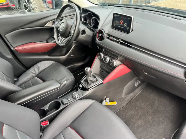 Mazda CX-3 2.0 SkyActiv-G 120 GT-M 1e EIGENAAR | NED. AUTO | DEALER ONDERHOUDEN | LAGE KM STAND 54.734 | A.CAMERA | STOELVERWARMING | HEAD-UP DISPLAY |