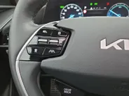 Kia Niro 1.6 GDi Hybrid ExecutiveLine Meest luxe uitvoering | Dealer onderhouden | Schuif-/kanteldak | Cruise Control Adaptief | Dodehoek Detectie | Head up Display | Stoelverwarming en Ventilatie | Harman/Kardon | Android & Carplay | NAP
