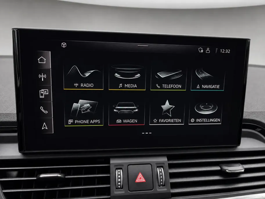 Audi Q5 Sportback 50 TFSI e 299pk S edition Competition · Panoramadak · 360 gr. Camera · Bang & Olufsen · Luchtvering · Apple/Android Car Play · Stoel+achterbank verwarmd · 20'' velgen · Garantie t/m 07-02-2028 of 100.000km