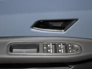 Nissan Micra 52 kWh EVOLVE A/T *Google assist*Parkeersensoren voor en achter*Climate regeling*stoel en stuurverwarming*E-padel stop*Adaptive cruise controle*LM-wielen*4x drive modus*Key card*417km WLTP*