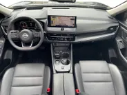 Nissan X-Trail Tekna | Navigatie | Schuif-/ Kanteldak | Stoelverwarming voor & achter | 360 camera | Apple Carplay/ Android Auto | Geheugenfunctie voorstoelen | Elektrische Kofferbak |