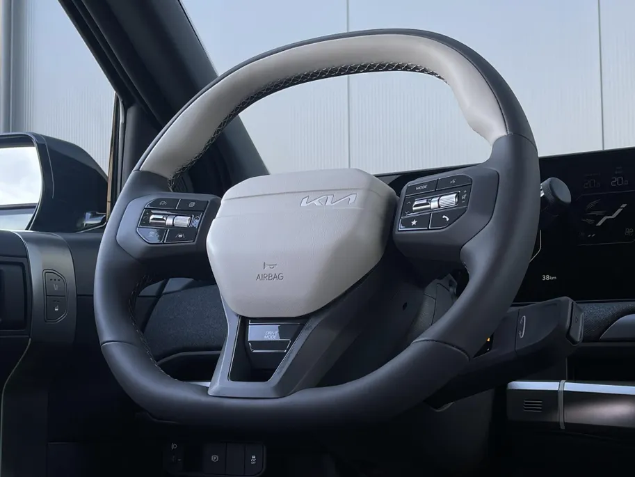 Kia EV3 GT-Line Business Edition 81.4 kWh | 563km WLTP | Stoel-/stuurverwarming | Mogelijk €2500 voorraadvoordeel!*