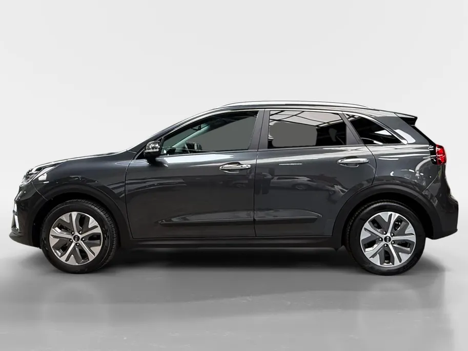 Kia e-Niro DynamicPlusLine 64 kWh Dealer onderhouden | Stoel + stuurverwarming | Climate control | 3 Fase laden |