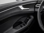 Audi A6 Limousine 2.0 e-hybrid quattro S edition 299 PK · Tech plus · 21' LM Velgen · Exterieurpakket zwart · Bekleding Leder/Alcantara · MEGA Sale