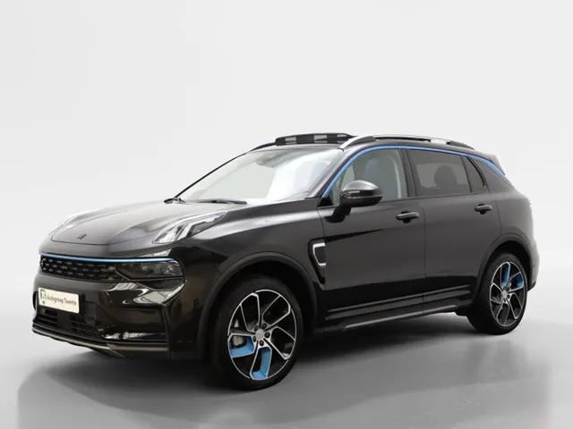 Lynk & Co 01
