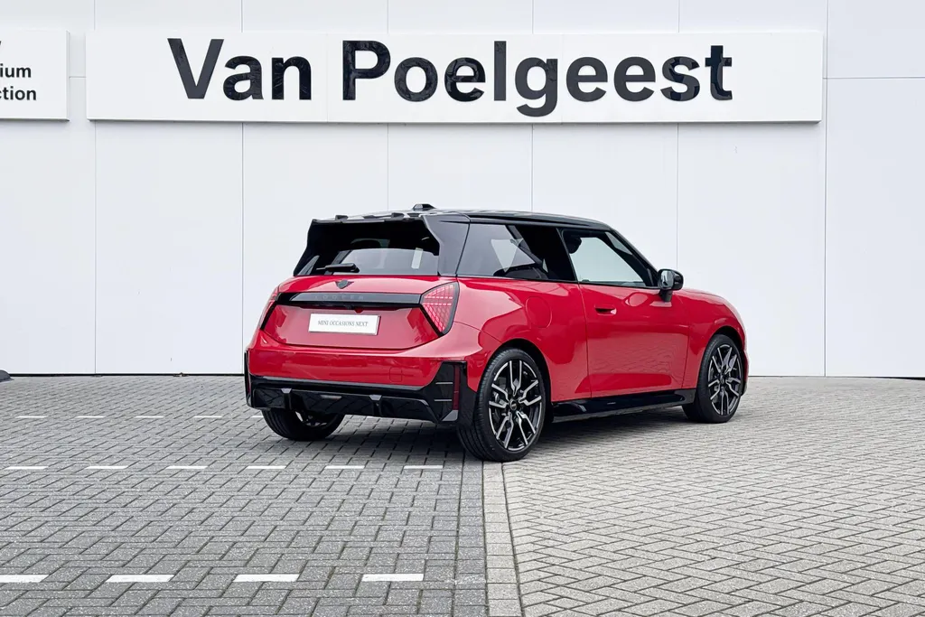 MINI Cooper 3-deurs Electric Cooper E John Cooper Works Pakket L