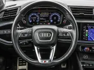 Audi Q3 45 TFSIe 245pk S-tronic Advanced Edition · SOH 92,5% · Camera · Apple/Android Car Play · S line interieur · P-Sensoren · Elek. Achterklep · 18'' Inch · Stoelverwarming ·
