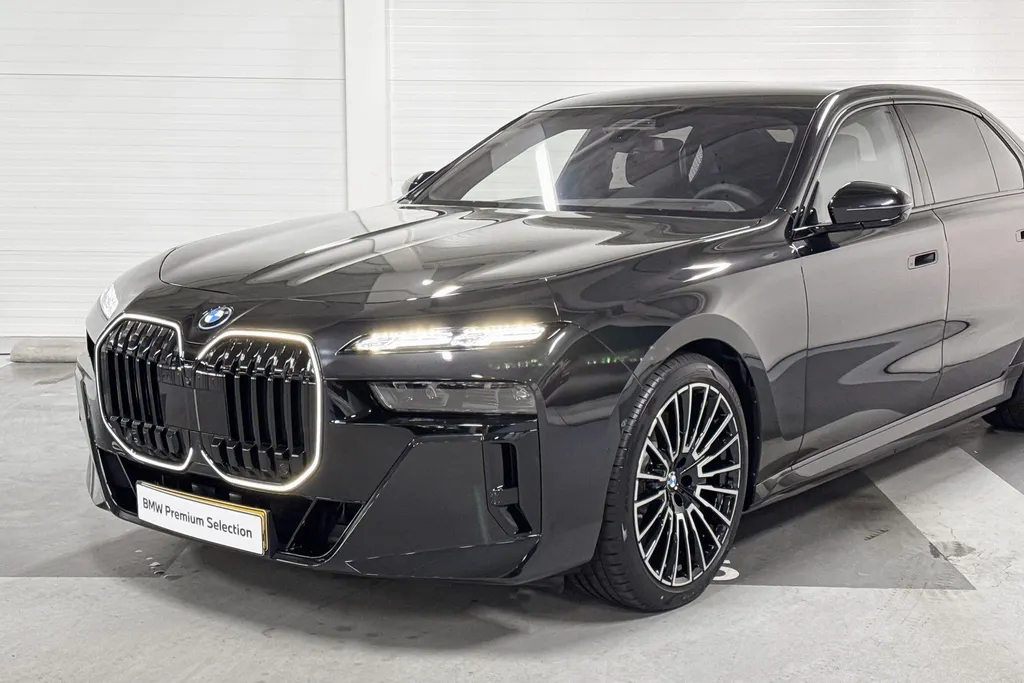 BMW i7 eDrive50