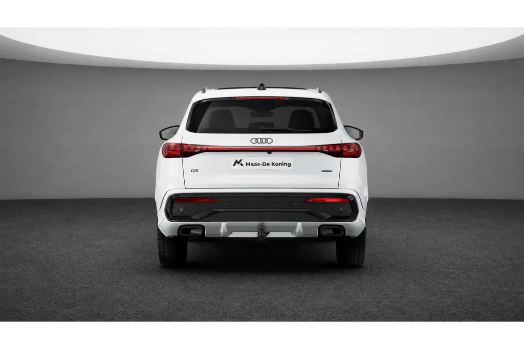 Audi Q5 e-hybrid quattro S edition Competition 367 PK · Head-Up display · B&O Premium 3D · Sportstoel S dynamica/leder