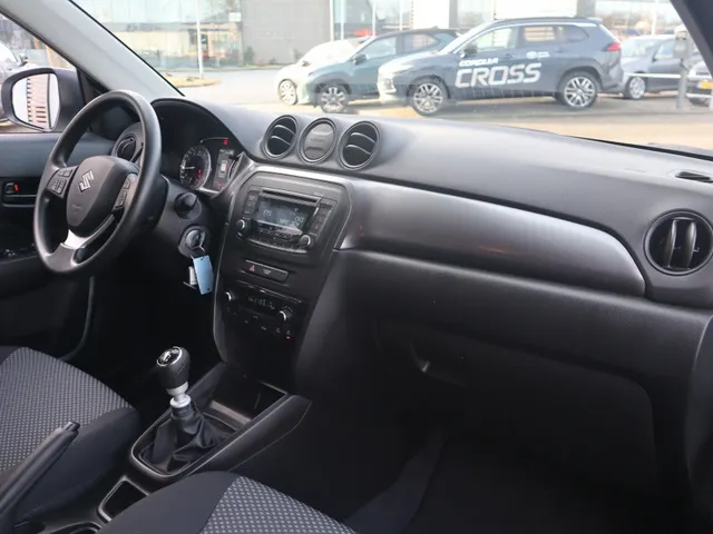 Suzuki Vitara 1.4 BoosterJet Comfort Hybrid