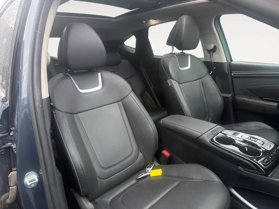 Hyundai Tucson 1.6 T-GDI PHEV Premium Sky 4WD | Schuif-Kantel Dak | Stoel Verwarming/Ventilatie | Memory Seats | Adaptief Cruise Control | Apple Carplay/Android Auto