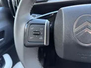 Citroën C3 1.2 Hybrid 110pk Max | Dealer onderhouden | NL auto | Automaat | Cruise control | Trekhaak | Apple carplay & Android auto | Navigatie | Apple carplay & Android auto | Draadloos opladen mobiel | 17' lichtmetalen velgen | Bovag garantie |