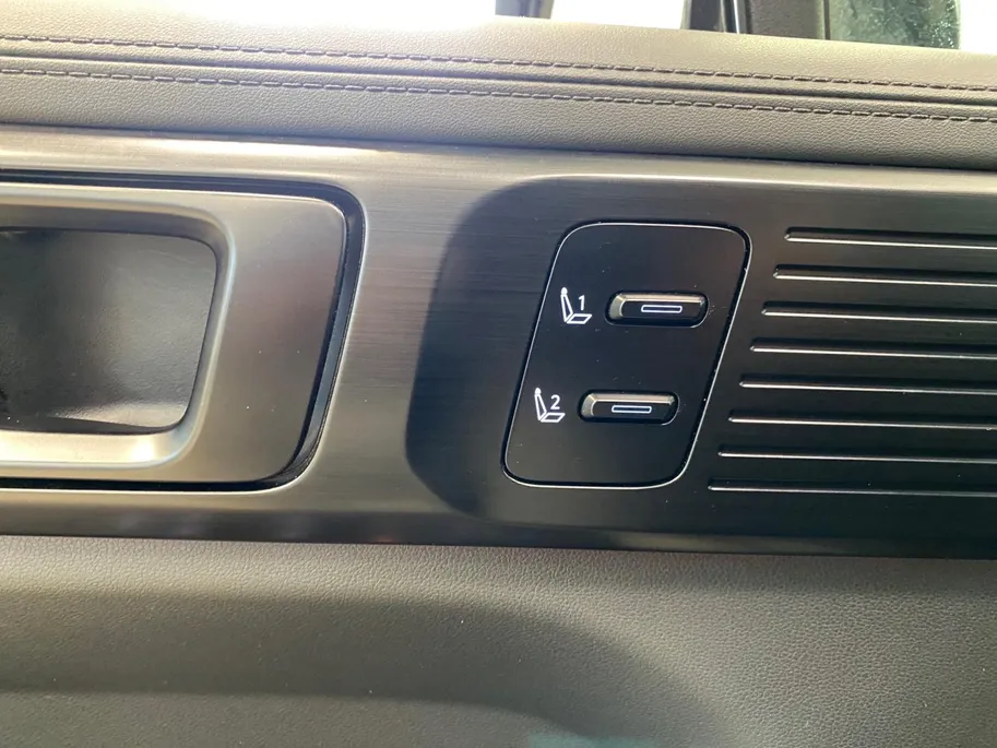 Hyundai Santa Fe 1.6 PHEV | BLACK-LINE | 4WD | 7 PERSOONS | NL-AUTO |