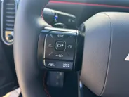 Hyundai IONIQ 3 N Line 61 kWh NU NIEUW TE BESTELLEN BIJ ZEEUW&ZEEUW ROOSENDAAL, BELDER 37 !!!! LET OP: Prijs is vanafprijs vanaf de Select uitvoering 42kWh niet getoond model!