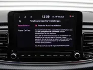 Kia Rio 1.0 T-GDi MHEV GT-Line | Stuur-/stoelverwarming | 17" LM | Camera | Clima | Navi | Cruise | Keyless |