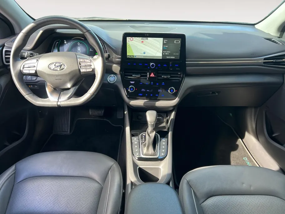 Hyundai IONIQ 1.6 GDi PHEV Premium 142PK | 52km elektrisch WLTP | Navigatie | Cruise Control | Climate Control | Apple Carplay & Android Auto | DAB radio | Keyless entry | Draadloze telefoonlader |