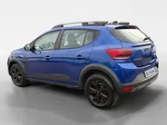 Dacia Sandero Stepway 100PK TCe ECO-G Up&Go | 1e eigenaar | Navi | Camera | Parkeersensoren | Apple CarPlay/Android Auto | Lichtmetalen Velgen | Climate Control | Cruise Control | Armsteun |