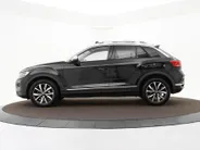 Volkswagen T-Roc 1.5 TSI 150pk DSG Style · Panoramadak · Camera · Elek. Achterklep · Dodehoeksensor · Stoelverwarming · Apple/Android Car Play ·