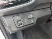 Kia Stonic 1.0 T-GDi MHEV DynamicPlusLine | Stoel en stuurverwarming | Climate control | Navigatie | Camera | Keyless met startknop | Apple Carplay / Android Auto |