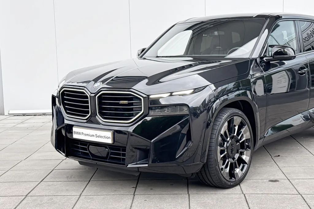 BMW XM PHEV 30 kWh