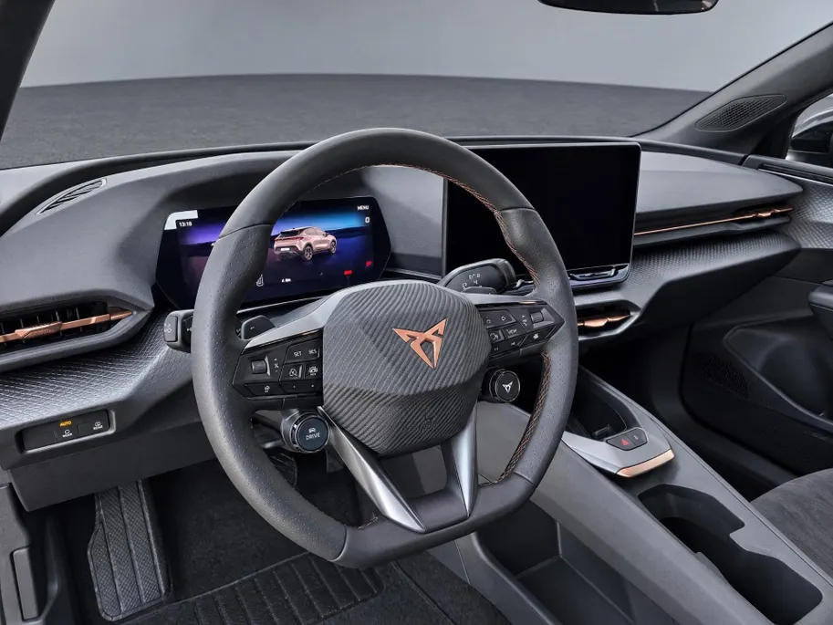 CUPRA Raval Business First Edition 56 kWh 211 PK l 18' Devier l Achteruitrijcamera l Stoel en Stuurverwarming